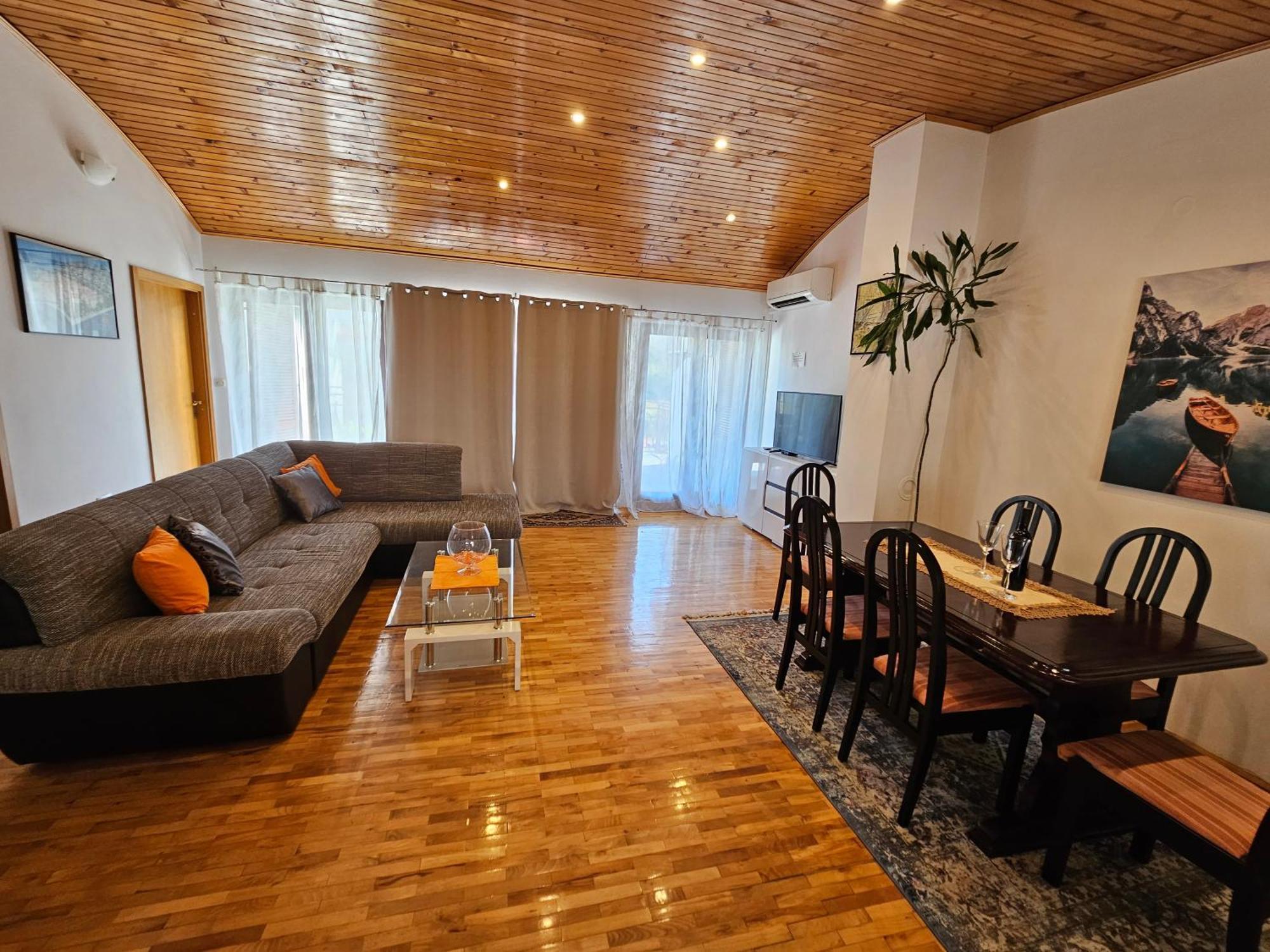 Apartment Slavka Trogir Exterior photo